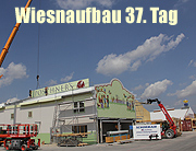 -Fotos Aufbauzeit Oktoberfest München 2016. Wiesnaufbau Fotos und Video vom 16.08.2016 - Tag 37 des Wiesnaufbaus (©Foto: Marikka-Laila Maisel)